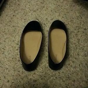 Black smooth flats